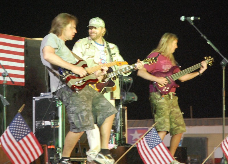Toby Keith Concert, Camp Liberty